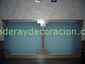 Cubreradiador en roble con puerta de cristal